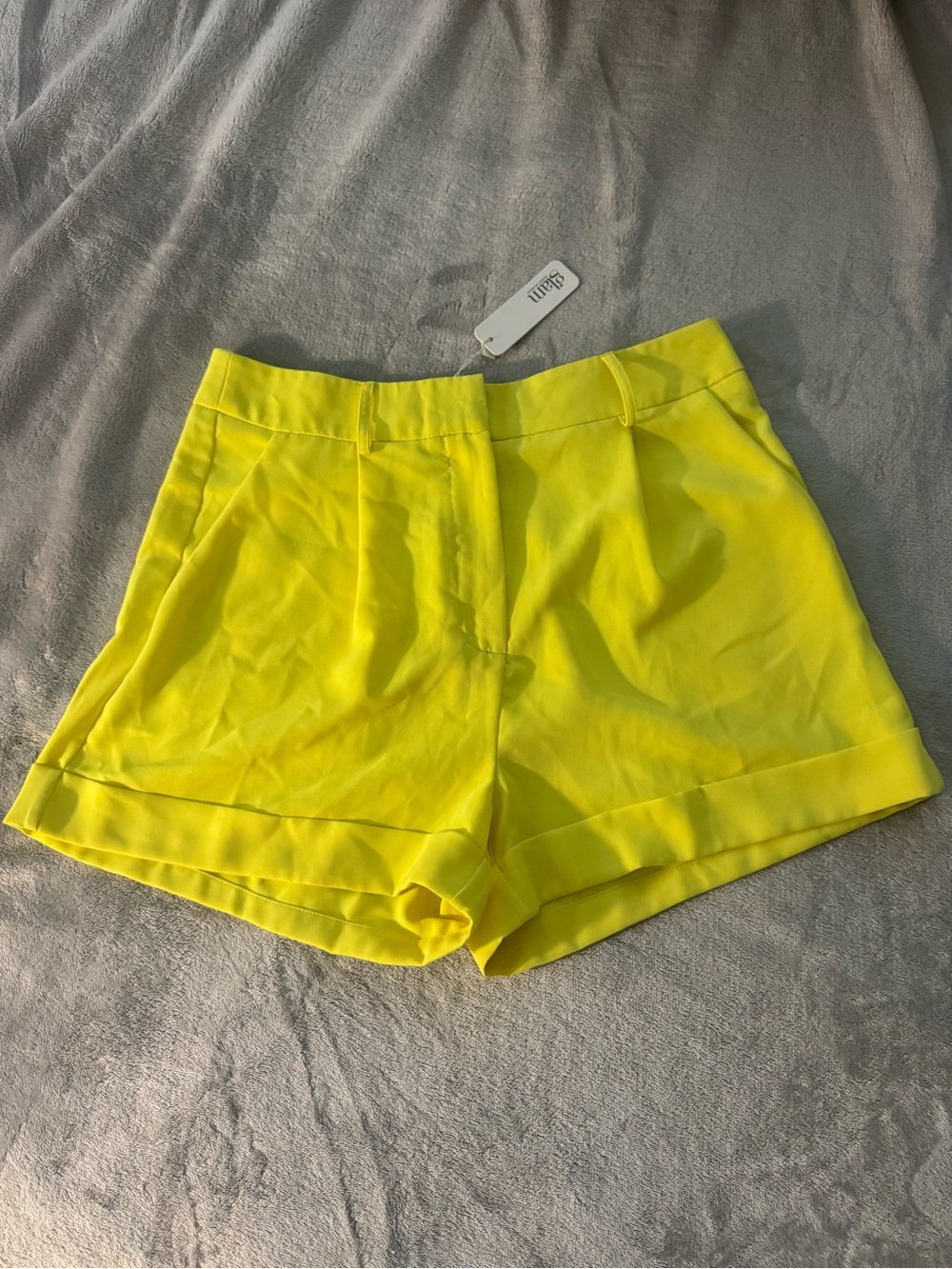 Glam Neon Yellow High-Waisted Shorts – Size M